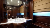 Benetti 122 Motor yacht -  Ensuite